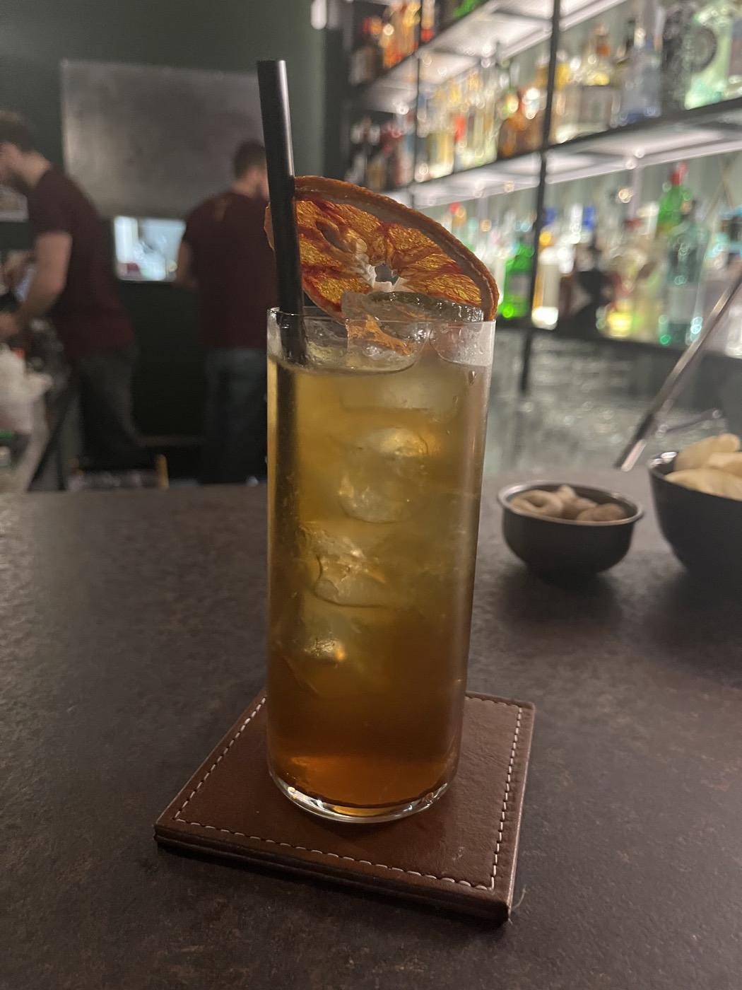 Highball con agrume essiccato